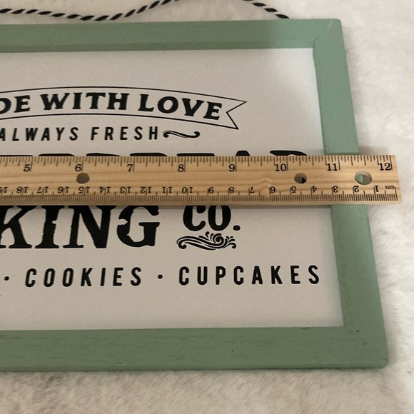 Target BP 2019 Christmas Gingerbread Baking Sign - Picture 7 of 8